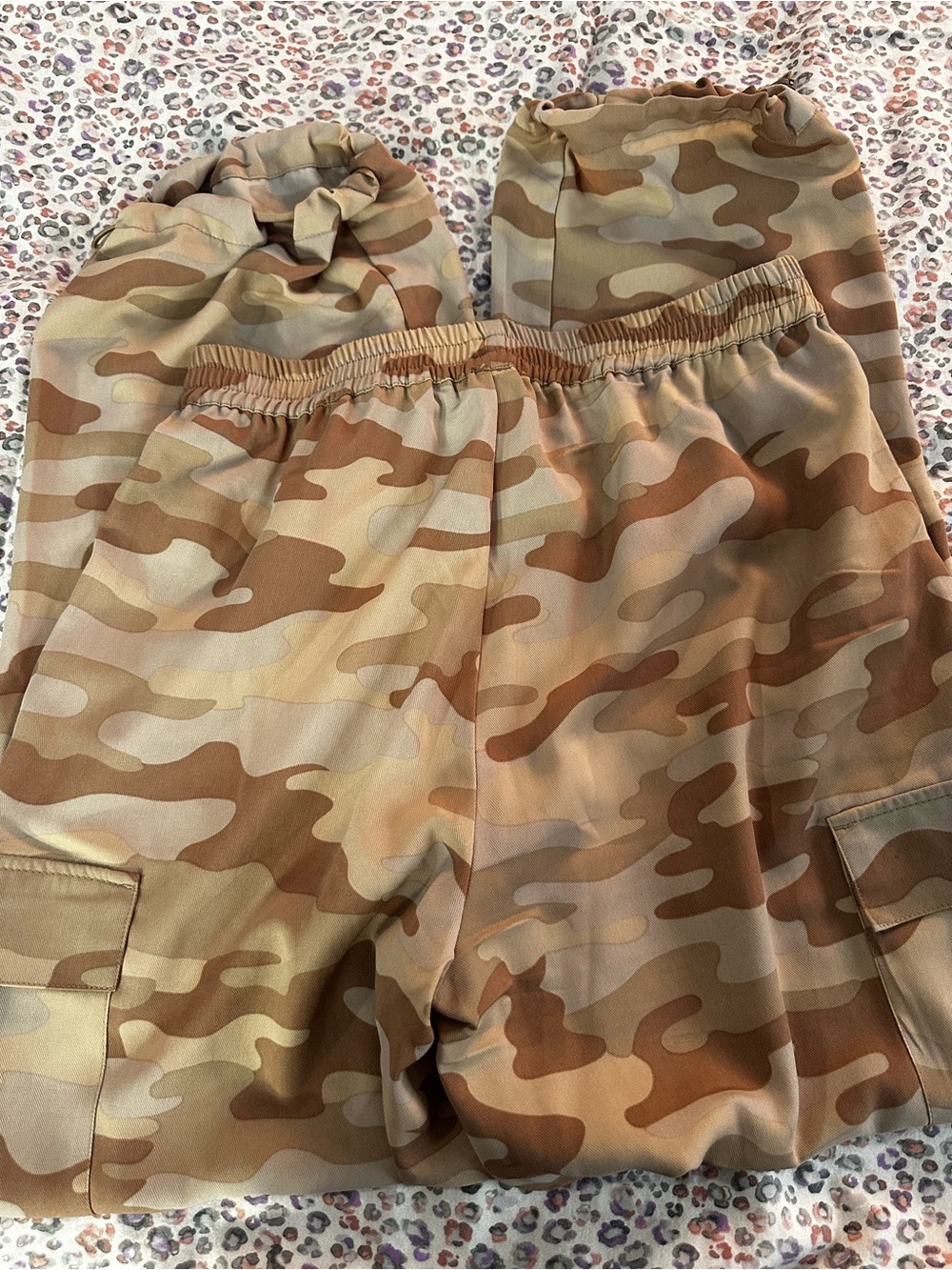 Women's Camo Cargo Trousers - Tan Camouflage - Picture 6 of 6